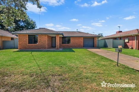 15 Forrest St, Lake Albert, NSW 2650