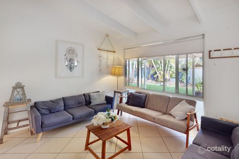 Property photo of 36 Lake Weyba Drive Noosaville QLD 4566