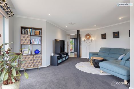 Property photo of 6 Ingleton Drive Hallett Cove SA 5158