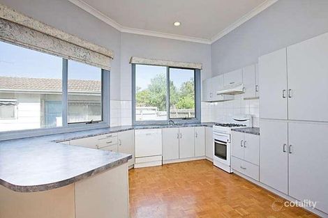 Property photo of 3 Kinross Avenue Caulfield North VIC 3161