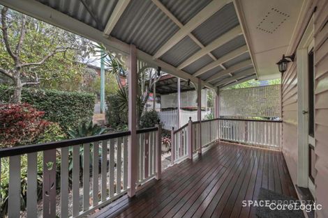 Property photo of 29 Ashbourne Street Ashgrove QLD 4060