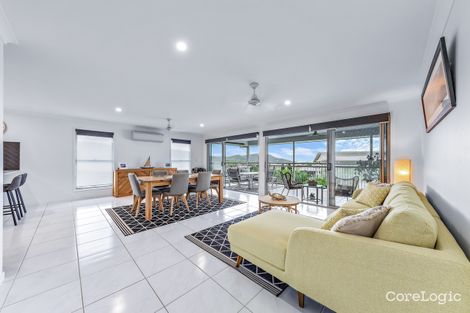 Property photo of 6 Spinnaker Court Cannonvale QLD 4802