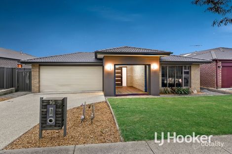 Property photo of 16 Aldous Place Cranbourne North VIC 3977