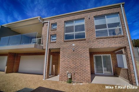 Property photo of 18 Chaplin Place Albion Park NSW 2527