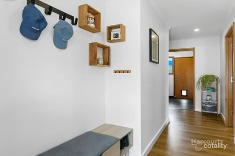 Property photo of 4 Weemala Court Mount Nelson TAS 7007