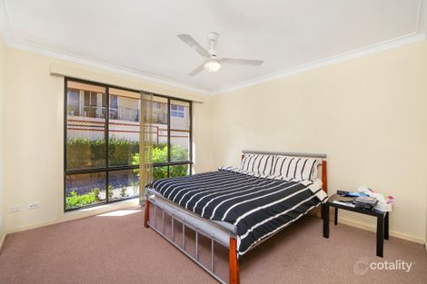Property photo of 2/27 Warrigal Street Blackwall NSW 2256