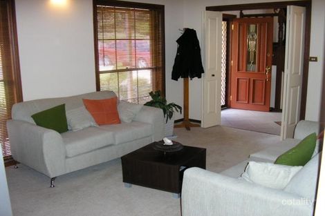 Property photo of 2 Narryna Place Glen Alpine NSW 2560