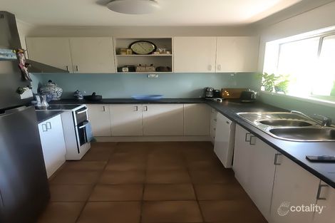 Property photo of 15 Jindavee Crescent Slacks Creek QLD 4127