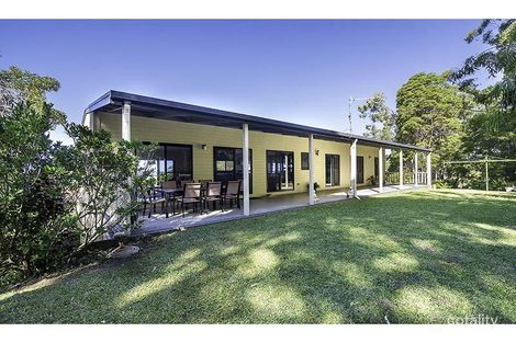 Property photo of 30 Banool Circuit Ocean Shores NSW 2483