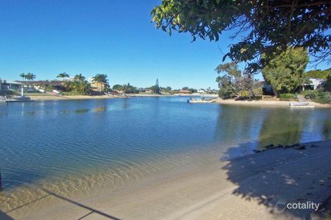 Property photo of 11 Aroona Avenue Broadbeach Waters QLD 4218