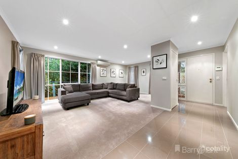 Property photo of 17 Balmoral Crescent Drouin VIC 3818