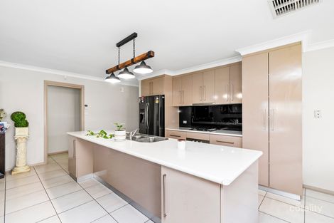 Property photo of 94 Mima Street Glenfield Park NSW 2650