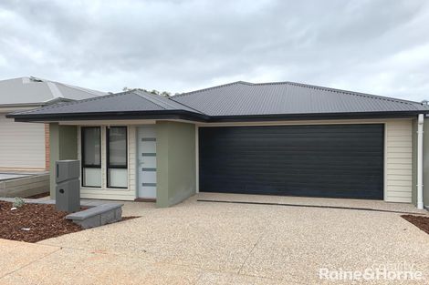 9 Wolsten Dr, Blakeview, SA 5114