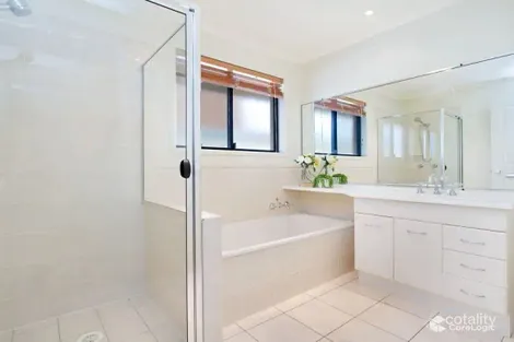 Property photo of 24 Audrey Avenue Helensvale QLD 4212