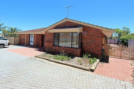 Property photo of 17 Yorrell Place Halls Head WA 6210