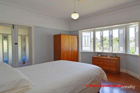 Property photo of 54 Macdonald Street Norman Park QLD 4170