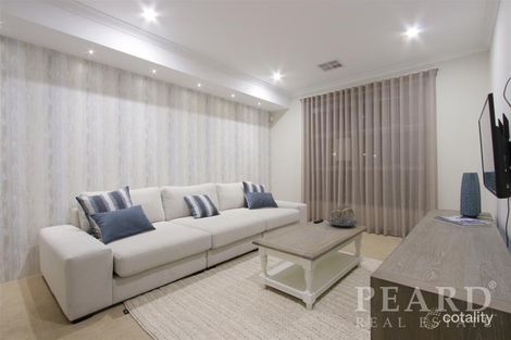 Property photo of 16 Cinnamon Road Dayton WA 6055