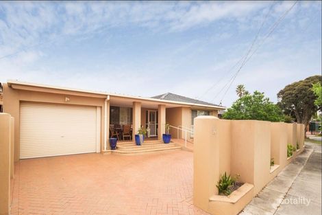 30 Simon Ave, Noble Park, VIC 3174