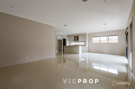 Property photo of 206 Clarendon Drive Keysborough VIC 3173