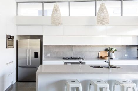 Property photo of 3 Foreshore Court Dicky Beach QLD 4551