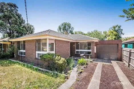 109 Clarendon St, Cranbourne, VIC 3977