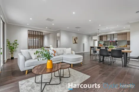 Property photo of 34 Flowerbloom Crescent Clyde North VIC 3978