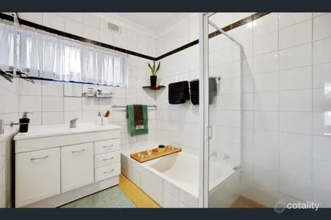 Property photo of 7 Almond Avenue Glynde SA 5070