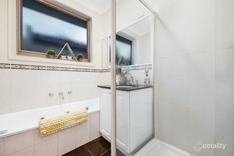 Property photo of 1/3 Kuebler Street Glen Waverley VIC 3150