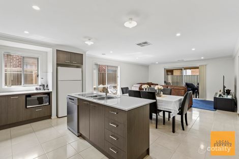 Property photo of 10 Maracana Circuit Strathtulloh VIC 3338