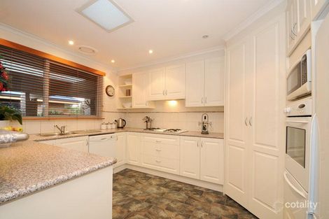 10 Shetland Dr, Wantirna, VIC 3152