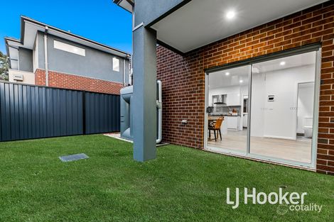 Property photo of 10A Sylvanwood Crescent Narre Warren VIC 3805