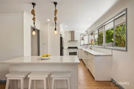 Property photo of 3 St Johns Close Brookvale NSW 2100