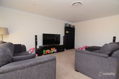 Property photo of 53 Graham Drive Kelso NSW 2795