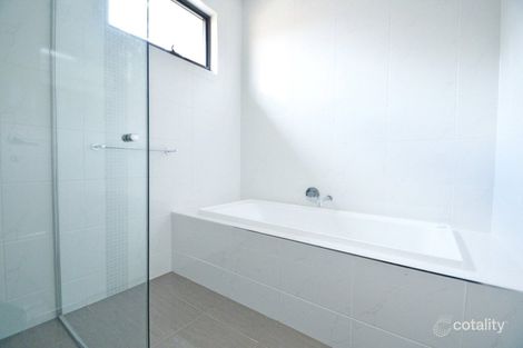 Property photo of 2/17 Lindwall Street Glen Waverley VIC 3150