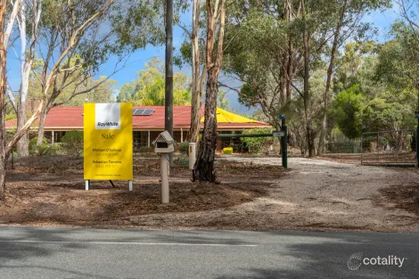 190 Highlands Rd, Seymour, VIC 3660