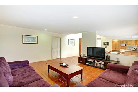 Property photo of 27 Daniel Court Warranwood VIC 3134