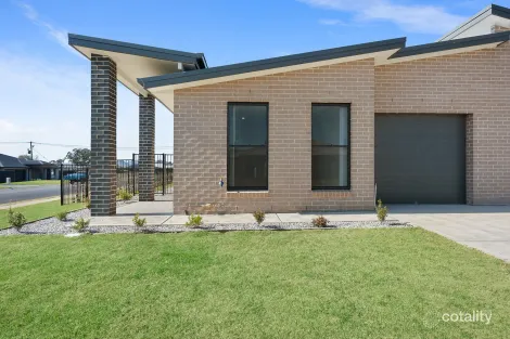 Property photo of 1-1A Croake Way Mudgee NSW 2850