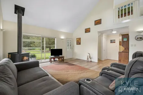 Property photo of 433 Lyons Road Tarrawingee VIC 3678