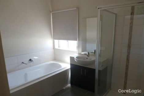 Property photo of 110 Crossway Avenue Tarneit VIC 3029