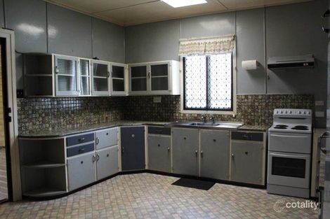 Property photo of 14 Phillips Street Ebbw Vale QLD 4304