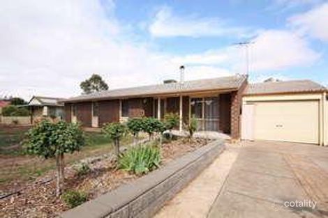 9 Alawoona Rd, Munno Para, SA 5115