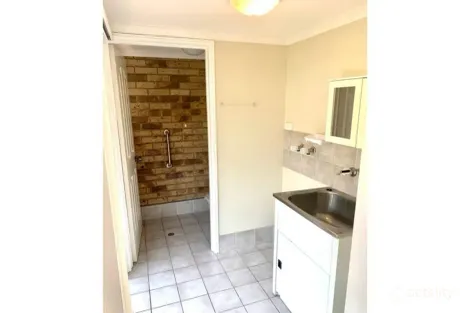 Property photo of 4/508 Pine Ridge Road Coombabah QLD 4216