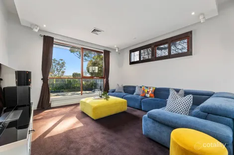 Property photo of 139 Junction Road Nunawading VIC 3131