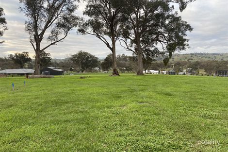 Property photo of 14 Lew Ton Circuit Alexandra VIC 3714