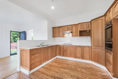 Property photo of 4 Grantham Road Seven Hills NSW 2147