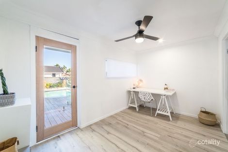 Property photo of 21 Richmond Avenue Bundall QLD 4217