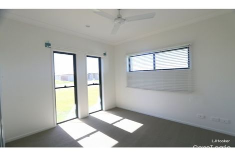 Property photo of 2 Doomben Place Emerald QLD 4720