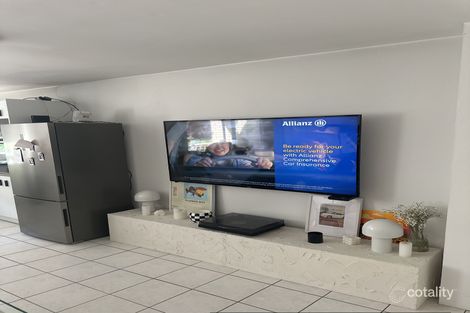 Property photo of 5/26 Labrador Street Labrador QLD 4215