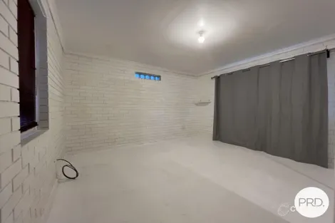 Property photo of 222 Foxlow Street Captains Flat NSW 2623