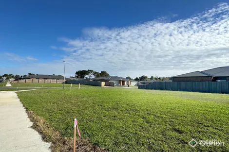 Property photo of 1/15 Ralston Drive Lucknow VIC 3875